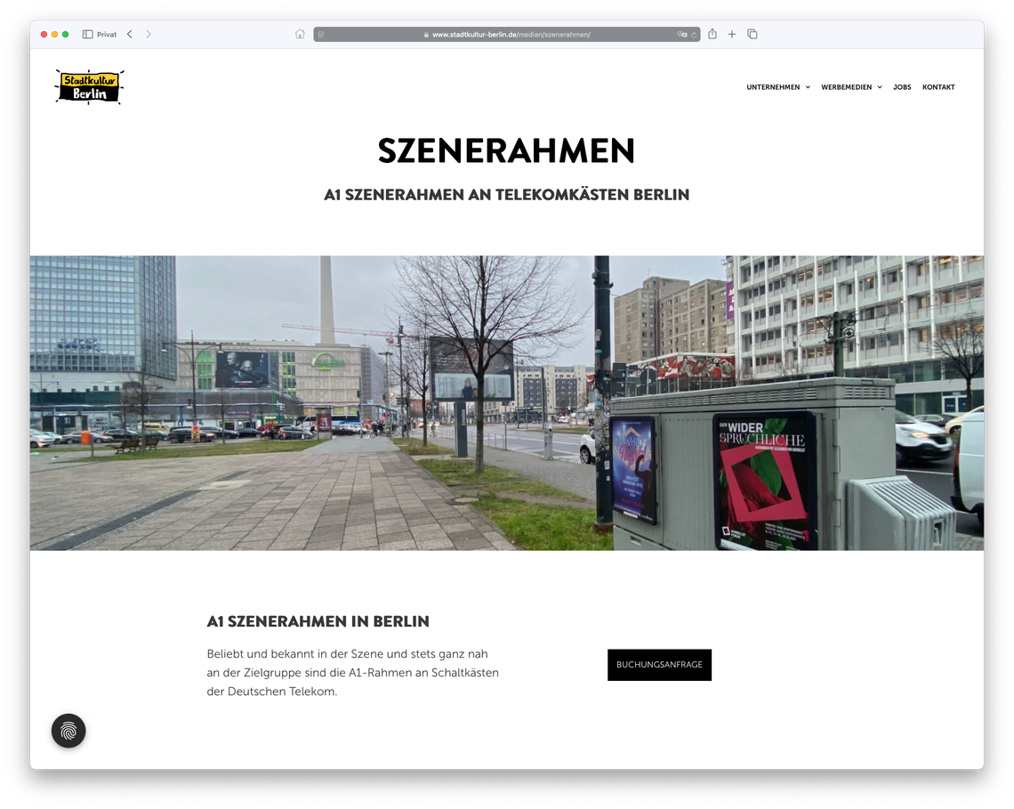 Screenshot im Webbrowser mit der Medien-Seite für Szenerahmen in Berlin. Dieses Werbemedium wird auf Schaltkästen befestigt, zwei Plakate im Hero Image und der obere Teil der Website.